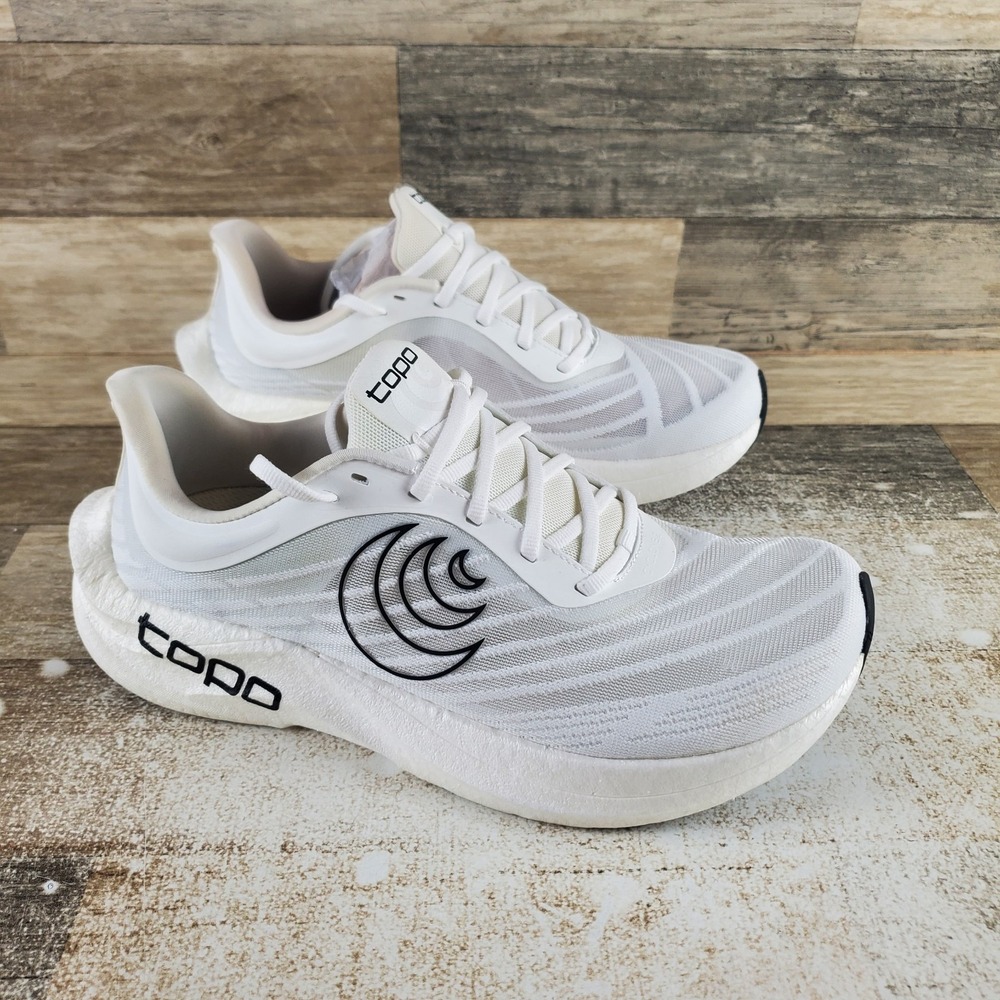 Topo Athletic Cyclone 2 Womens Shoes Sz 8 Running White Black Lace Up Sneakers